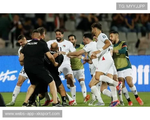 足球压哨绝平瞬间爆炸：激情与奇迹的终极交汇