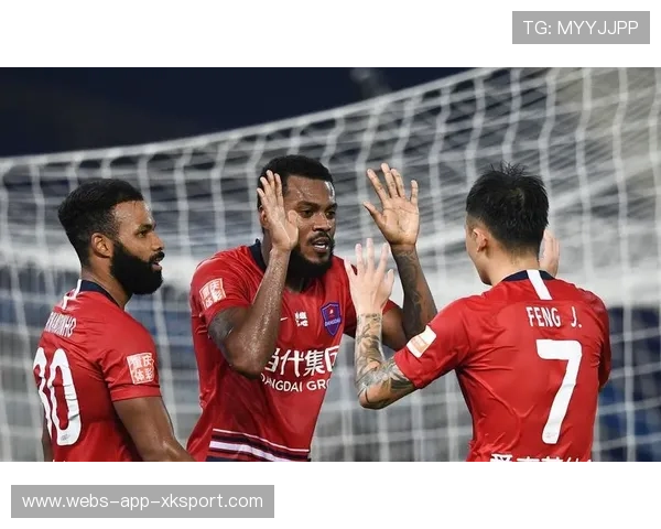 石家庄功夫新援连停带射，皮球直奔远角